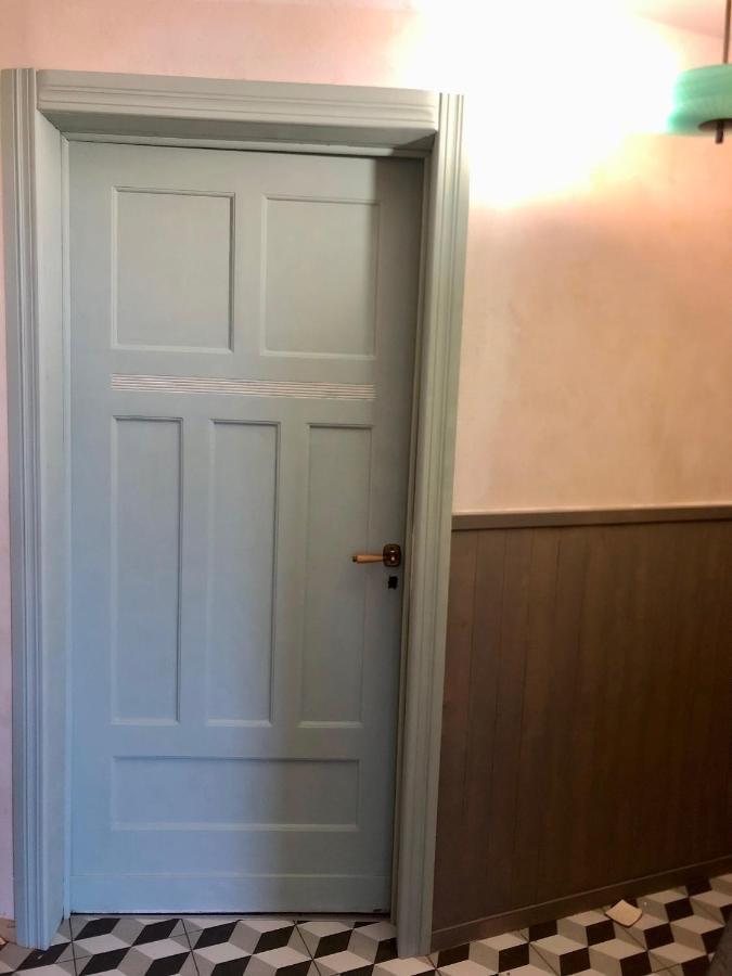 Sentymenty - Apartamenty W Kamienicy Na Mickiewicza Stary Toruń Kültér fotó